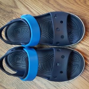 LIKE NEW Crocs sandles 9 or 11
